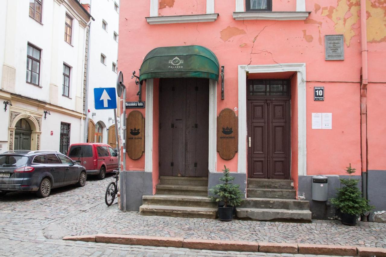 Amber Private Rooms Riga Exterior photo